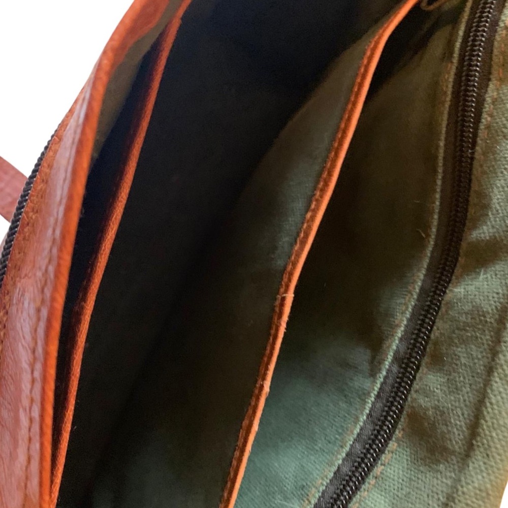 Genuine Camel leather handmade bag - Picture 4 of 4